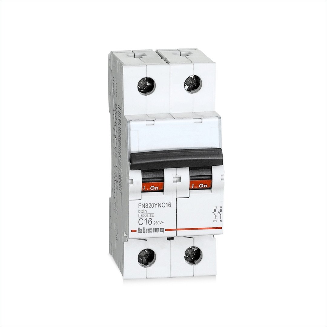 INTERRUPTOR TERMOMAGNÉTICO NEW BTDIN